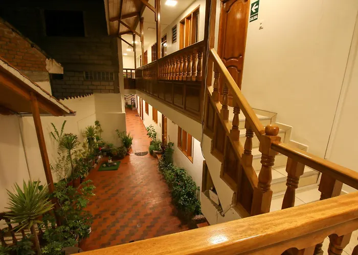 El Chasqui Ollantaytambo